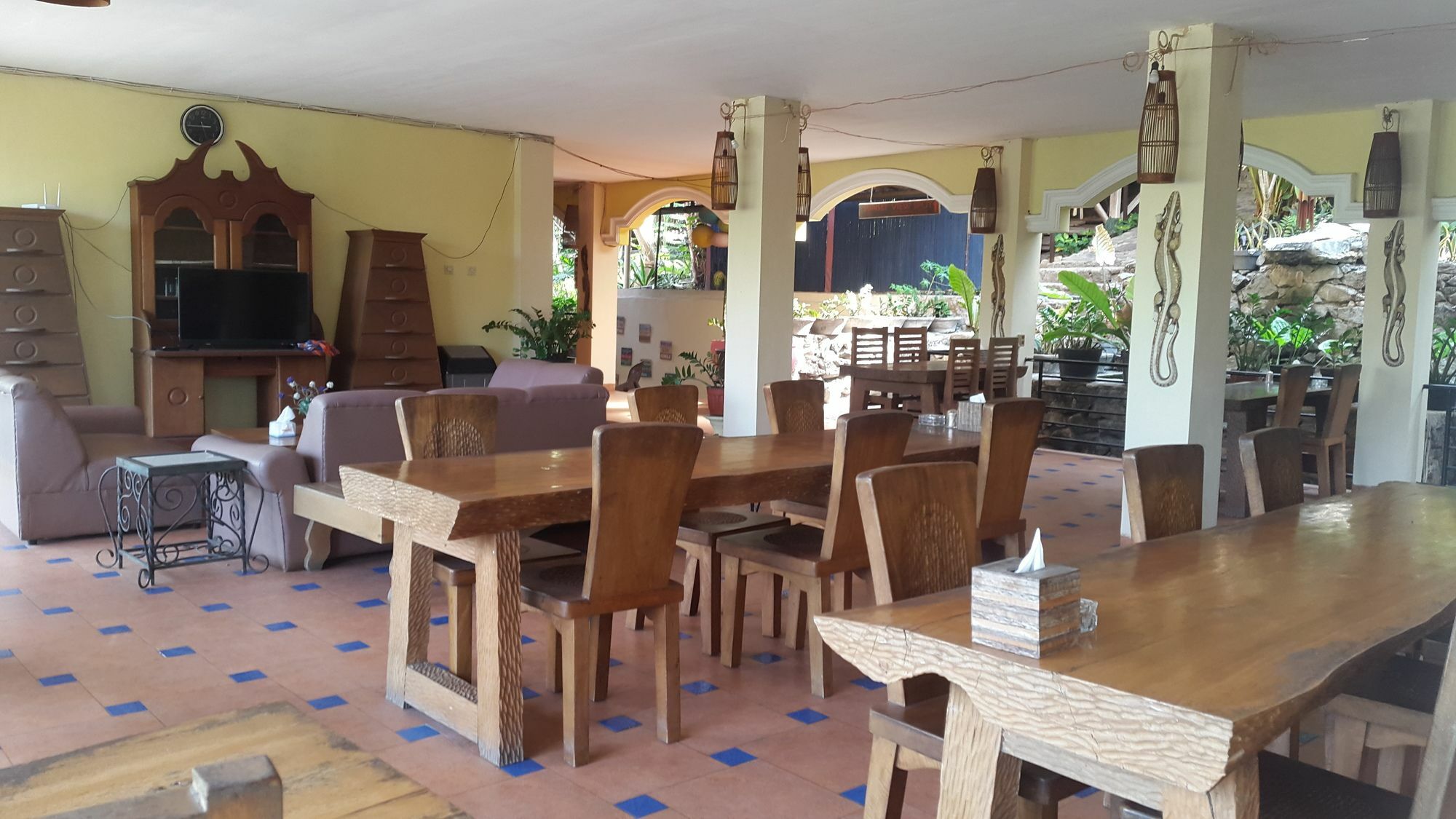 Centro Bajo Hotel & Resto Labuan Bajo Luaran gambar